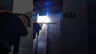 Trojanwelds with E6013, 3.15mm on 80amps #industrialwelding #vertical #3gwelding #trojanweldz #39Gud