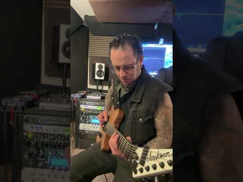 Jon from THREAT SIGNAL working on "Death Will Find Us All" guitar playthrough