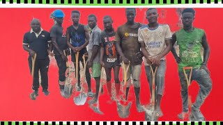 How 8 persons dig the biggest fish pond in 2 days for a minister?