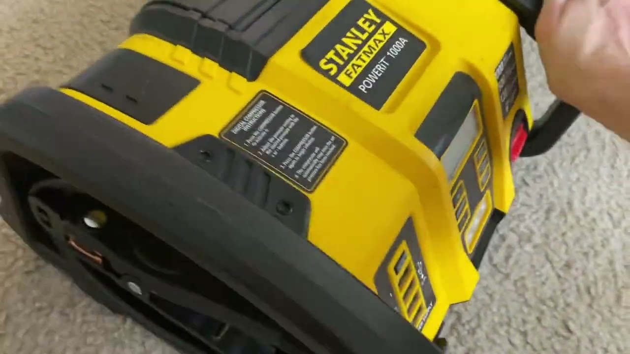 Stanley Fatmax Heavy Duty battery jumper (review)