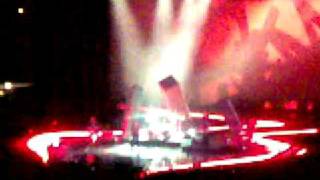 Depeche Mode - Wrong - live performnce & world premier @ echo awards berlin 21.02.09 Wealth
