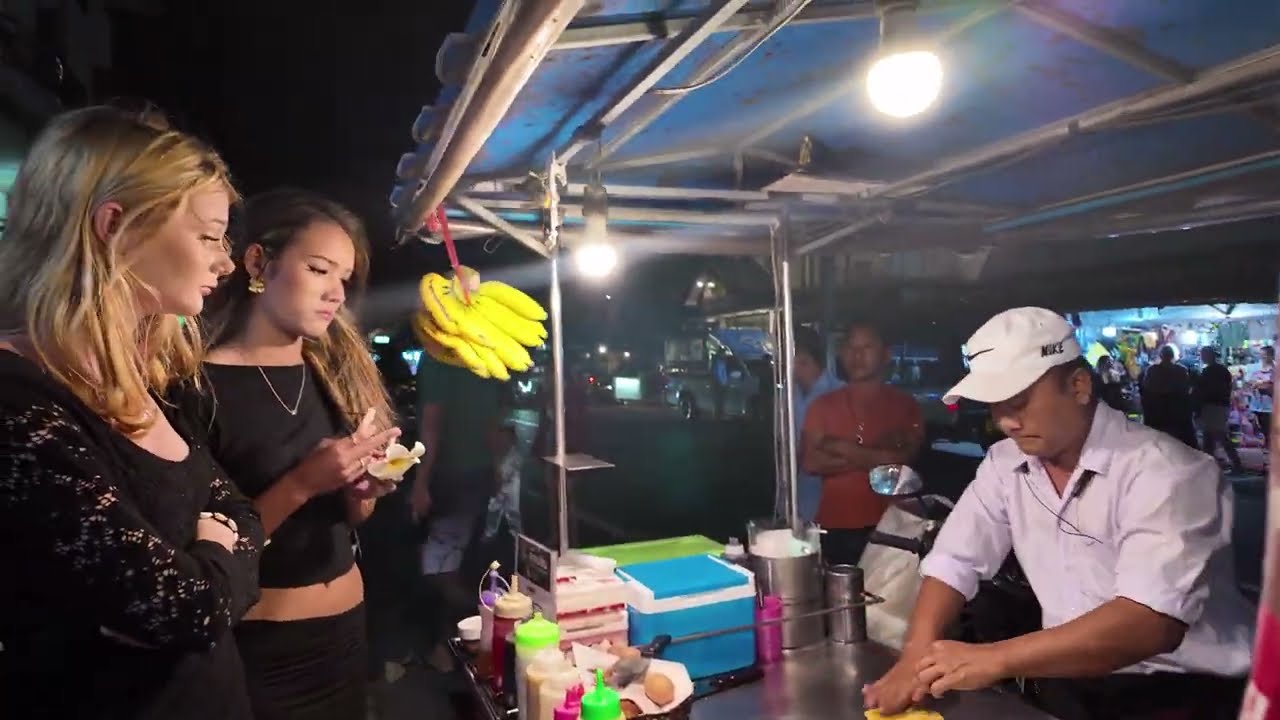 🔥KOH CHANG! 🔥 Thailand’s BEST Mango Roti Pancakes on White Sand Beach! 🇹🇭
