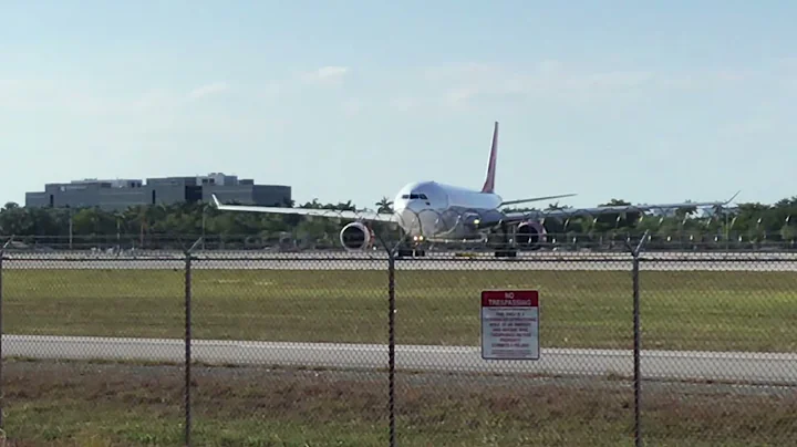 Avianca a330 cargo takeoff from Miami