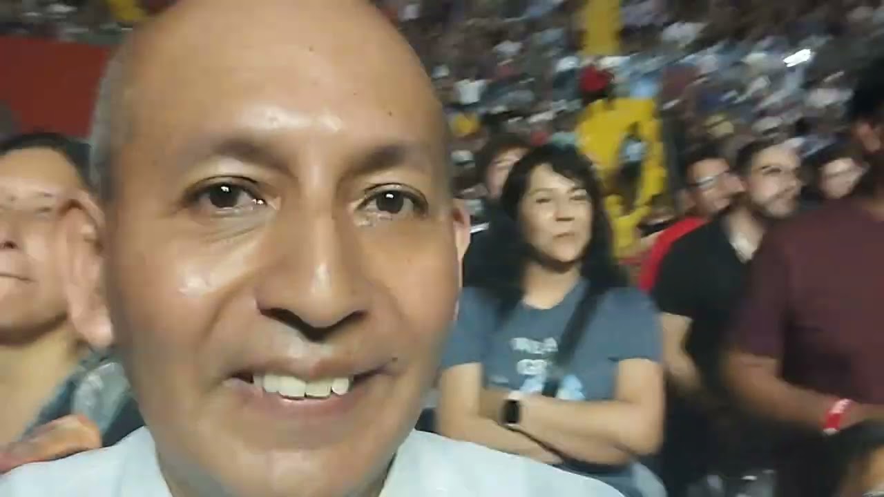 Debbie Gibson en Lima Perú - Video 3 de 6 Newstalgia Live 03 Febrero 2026 Coliseo Dibos 