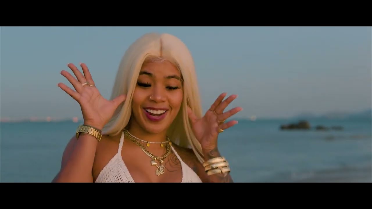 Carlienis - Tu Actitud (Video Oficial)