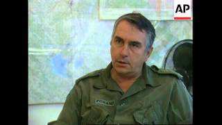 Croatia - Croats Prevent Serbs From Leaving