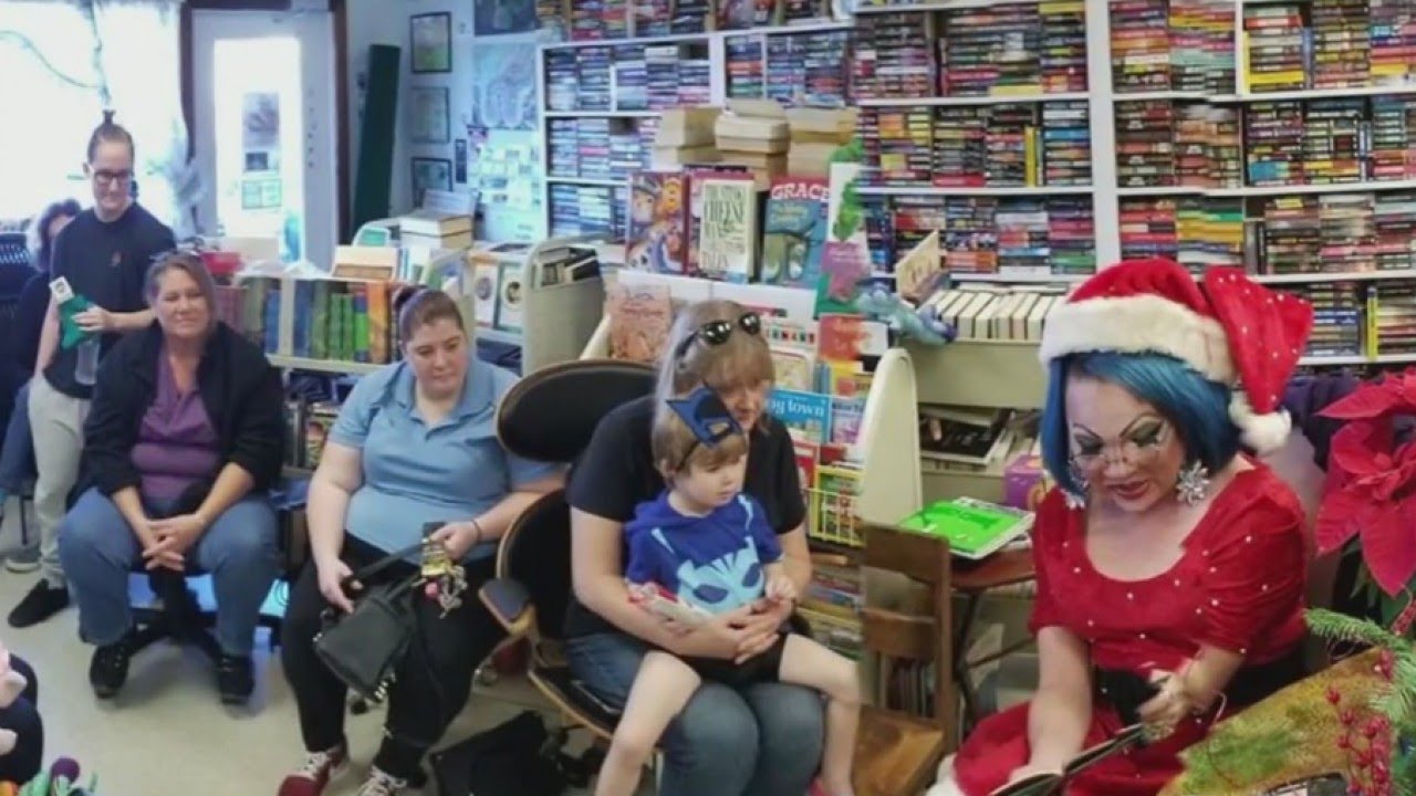 Drag-queen protest at a small bookstore — YouTube
