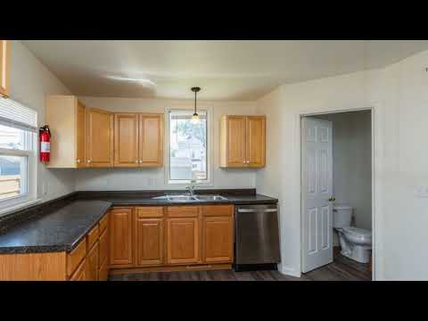 721 F Ave NW, Cedar Rapids, IA home video tour