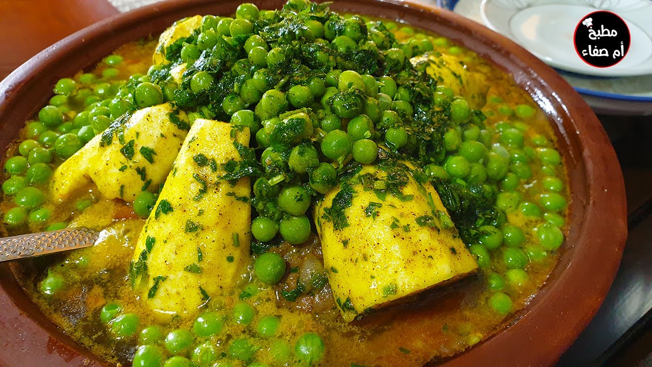 طاجين مغربي على حقو وطريقو باللحم والبطاطا الحلوة سهل ولذيذ جدا خلونا من الشباكية والتشباك هههه