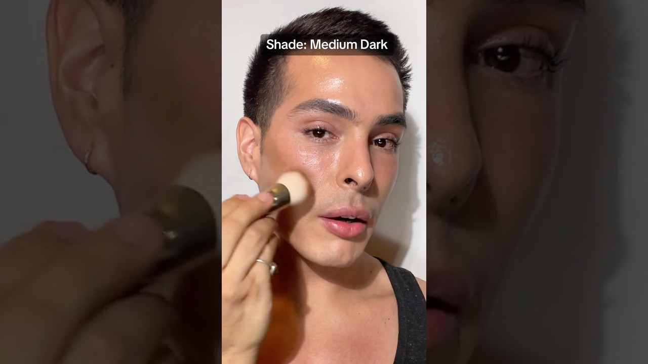 Makeup review on the Makeup by Mario Softsculpt Skin Enhancer.