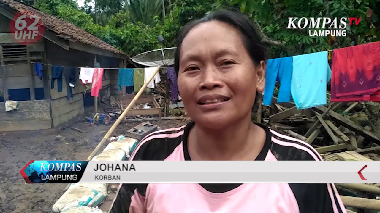 BANJIR BANDANG LUMPUHKAN AKTIFITAS WARGA