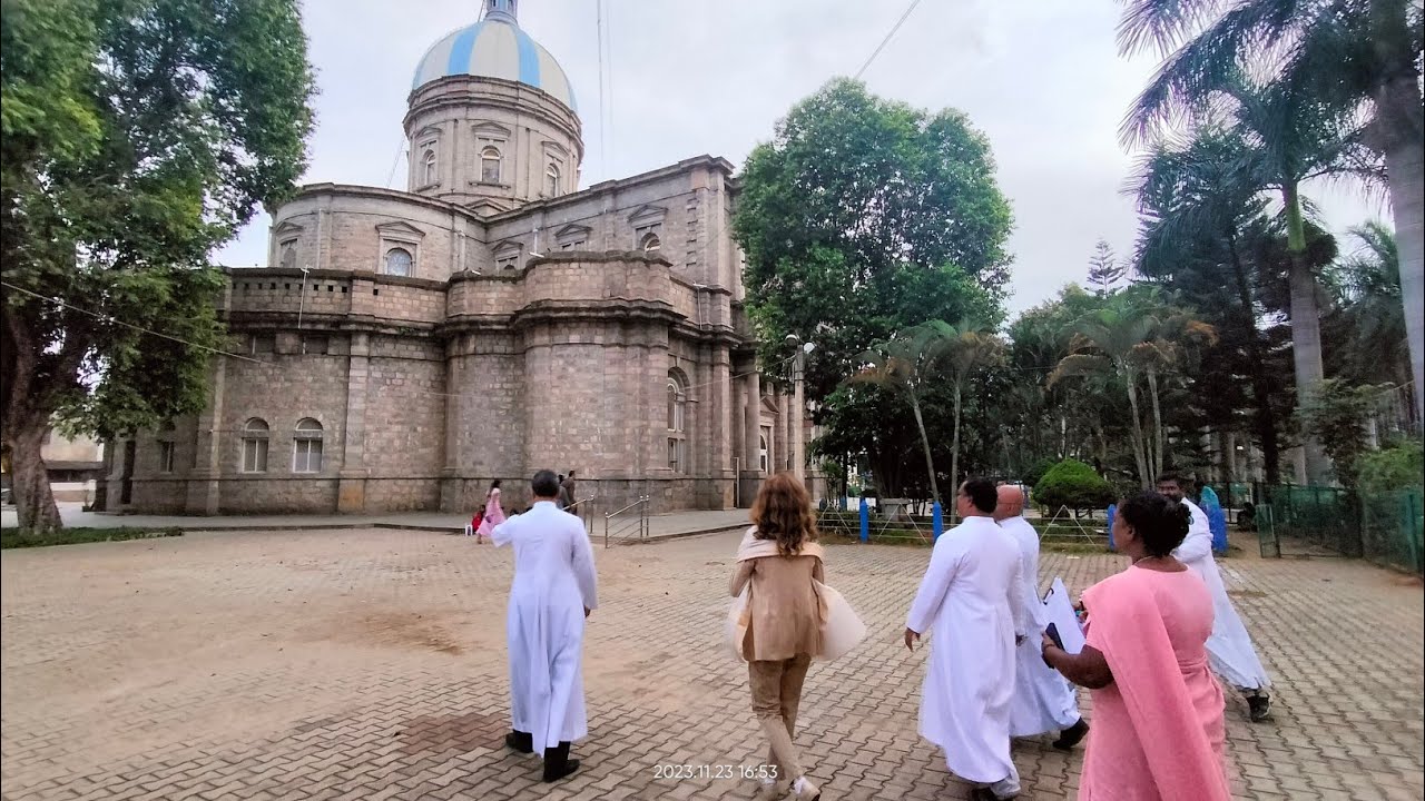 visit-to-st-francis-xavier-cathedral-bangalore-by-dr-francesca-don