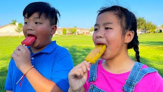 alex and jannie play day at the park and learning how to make fruit popsicles