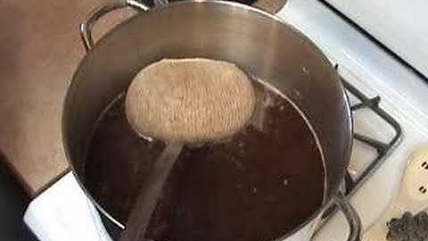 Episode 004 - Brewing an Extract Batch of Beer - Part One