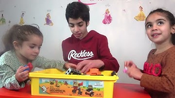 Big building blocks for kids   Makerzoid big blocks reviews by @Arianna Kids Show