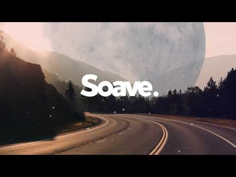 在 YouTube 上觀看「Thom Merlin & Vallia - Ride You To The Moon」