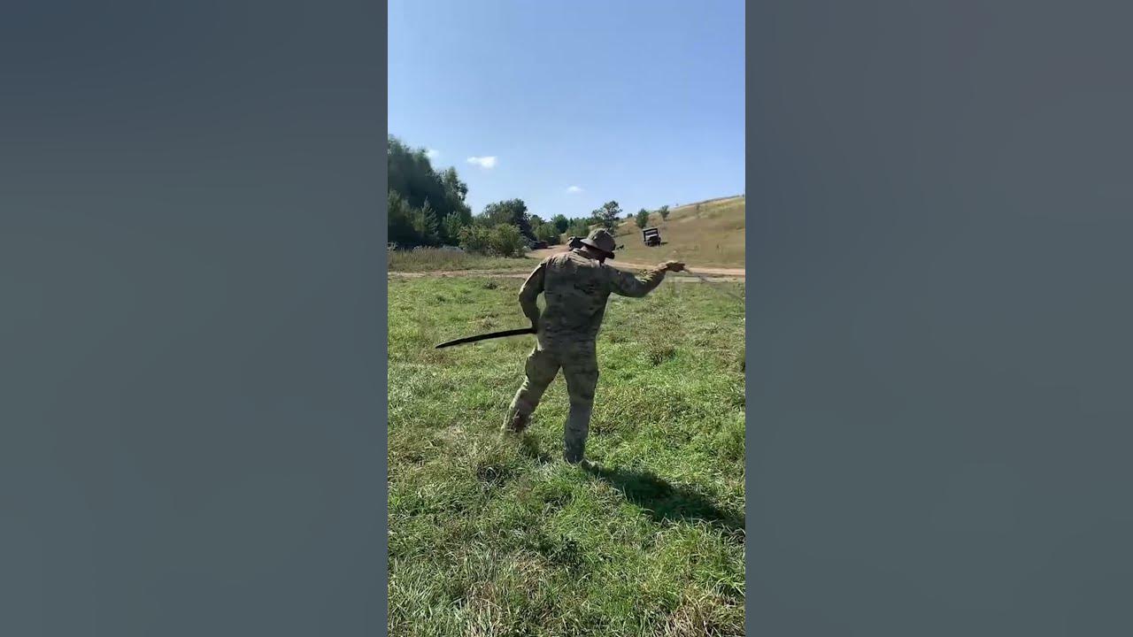 Козака шабля стереже 💪 - YouTube