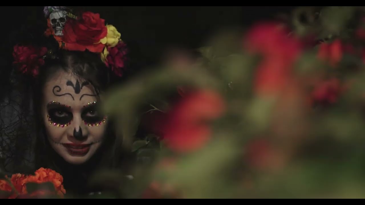 Watch Trolebús -"MUJER ESPECTRO" (Video Oficial) on YouTube Watch Trolebús -"MUJER ESPECTRO" (Video Oficial) on YouTube