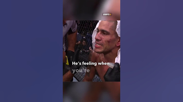 Alex Pereira's corner two minutes before he became a UFC champion