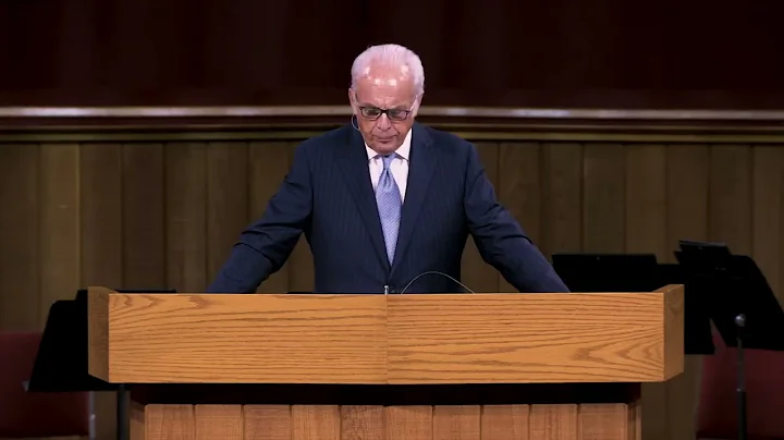 Does the Bible Permit a Woman to Preach | JOHN MACARTHUR
