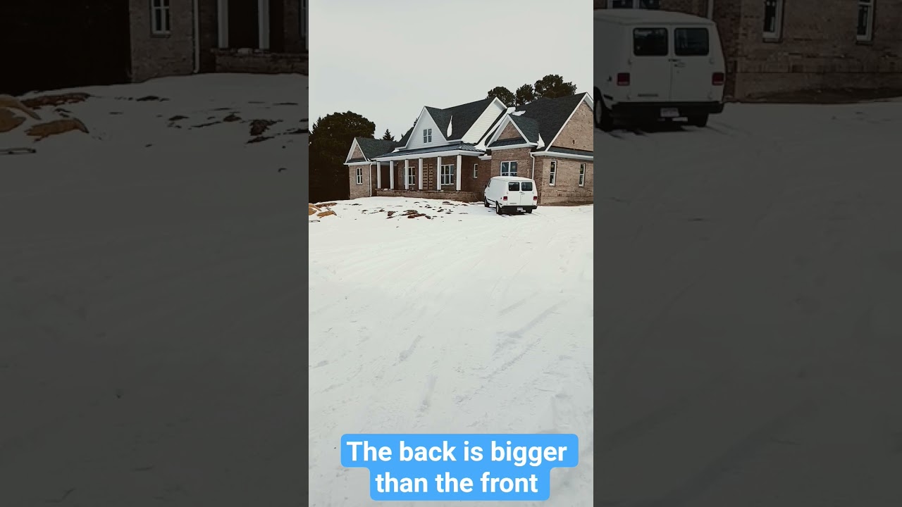 Задняя часть больше передней.