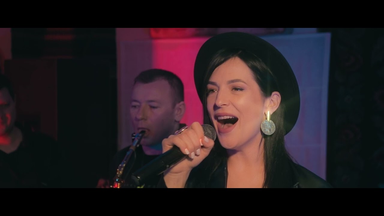 Tatiana Turtureanu& Elvi's Band- Hai vino neicuta, Se marita Mona mea, S-a rupt lantul de iubire.