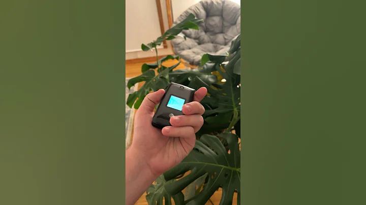 The Smartest Dumb Phone 📱 🥹😴