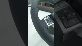 Mercedes E200 - перетяжка руля автомобиля, ремонт боковой поддержки сиденья