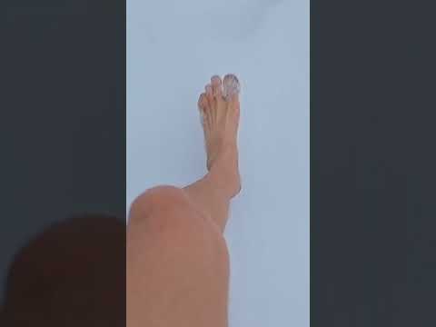 Босиком по снегу)