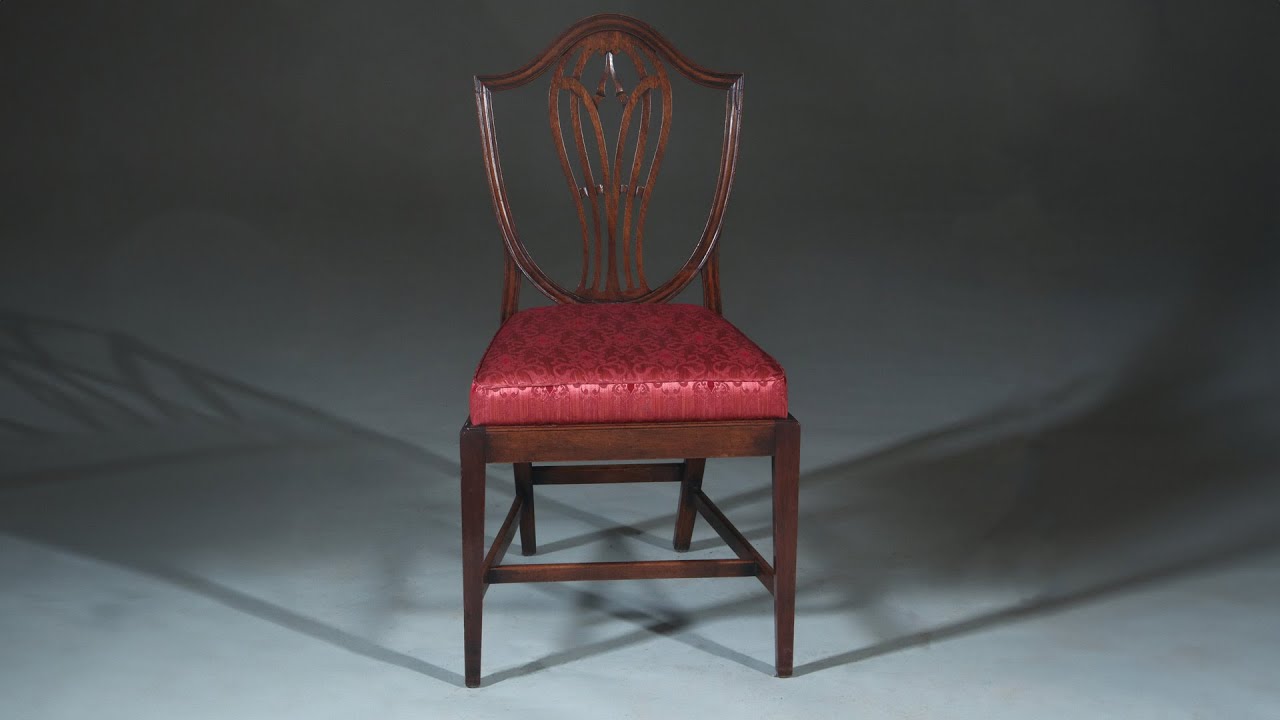 Zeer comfortabel stel van 8 Regency eetkamerstoelen net nieuw gestoffeerd (No.272000)- AntiekSite.nl