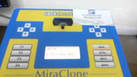 Cloning Toyota 4C Into CN1 Transponder Chip by The Miraclone key programming device
