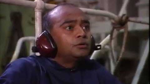 ship safety video. engine room safe working practices