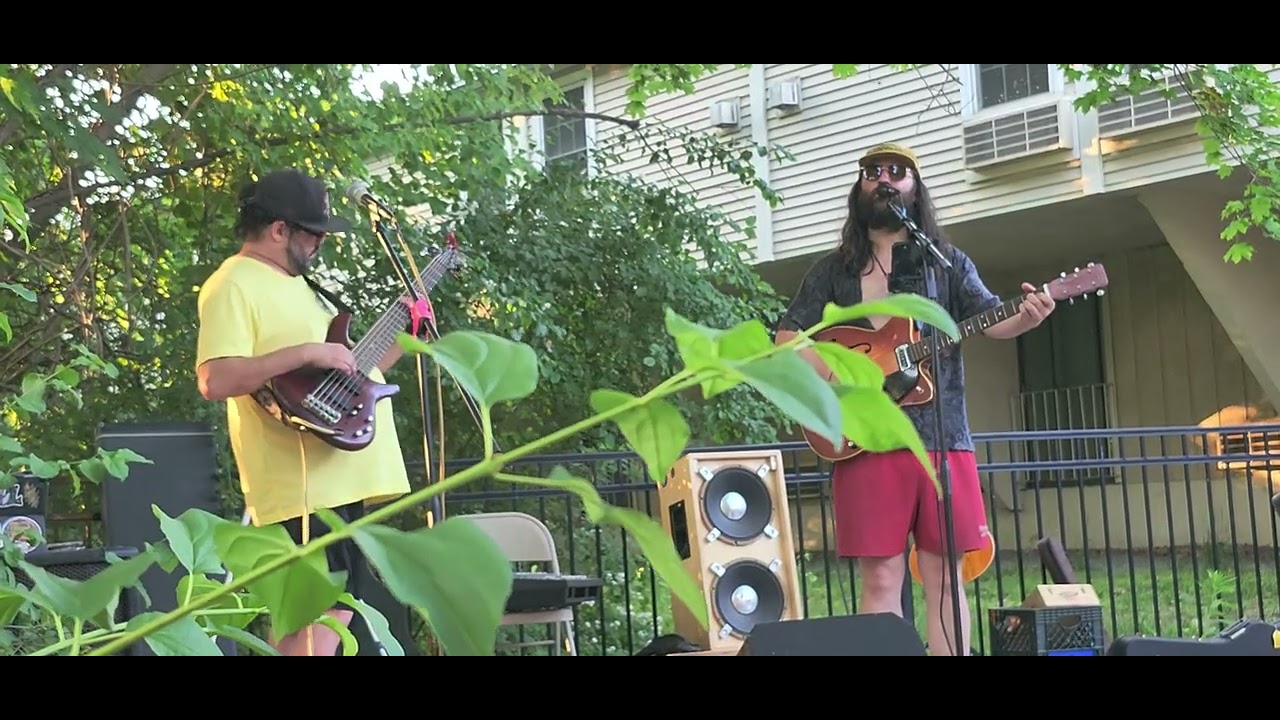 MERTHER - Live at Geaghan's Pub & Craft Brewery in Bangor, Maine 06/25 ...
