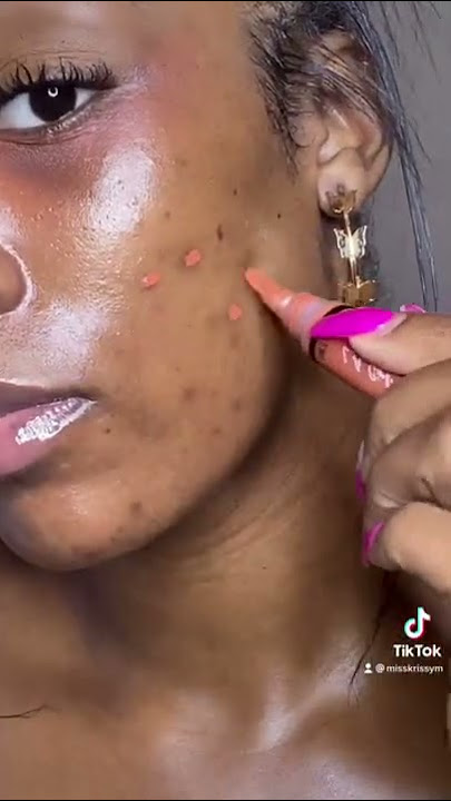 How To Hide Dark Spots On Your Face #makeuphack #darkspots #howto