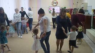 Танец с мамами 2 младшая 2018  Без подготовки мам и детей