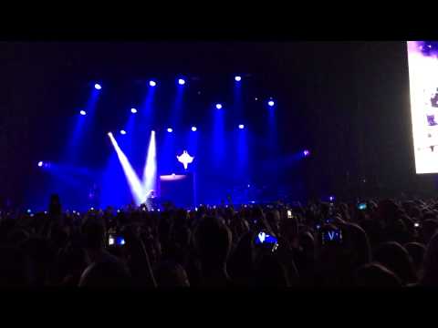 Cro Lange her (Feat. Teesy) live Dortmund