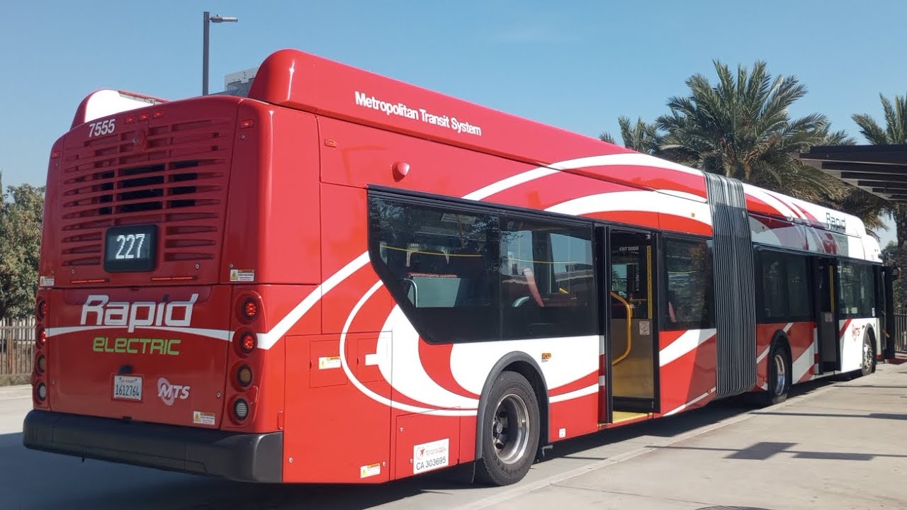 San Diego MTS New Flyer 2023 XE60 7555 - YouTube