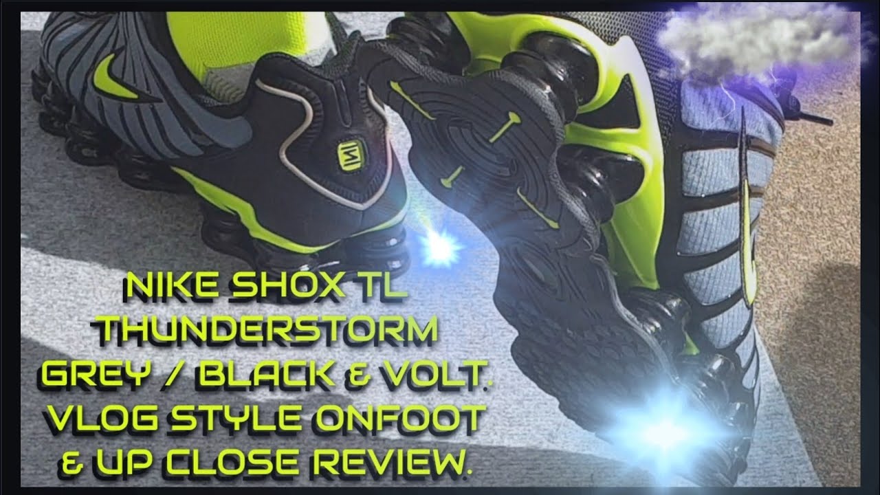 nike shox volt