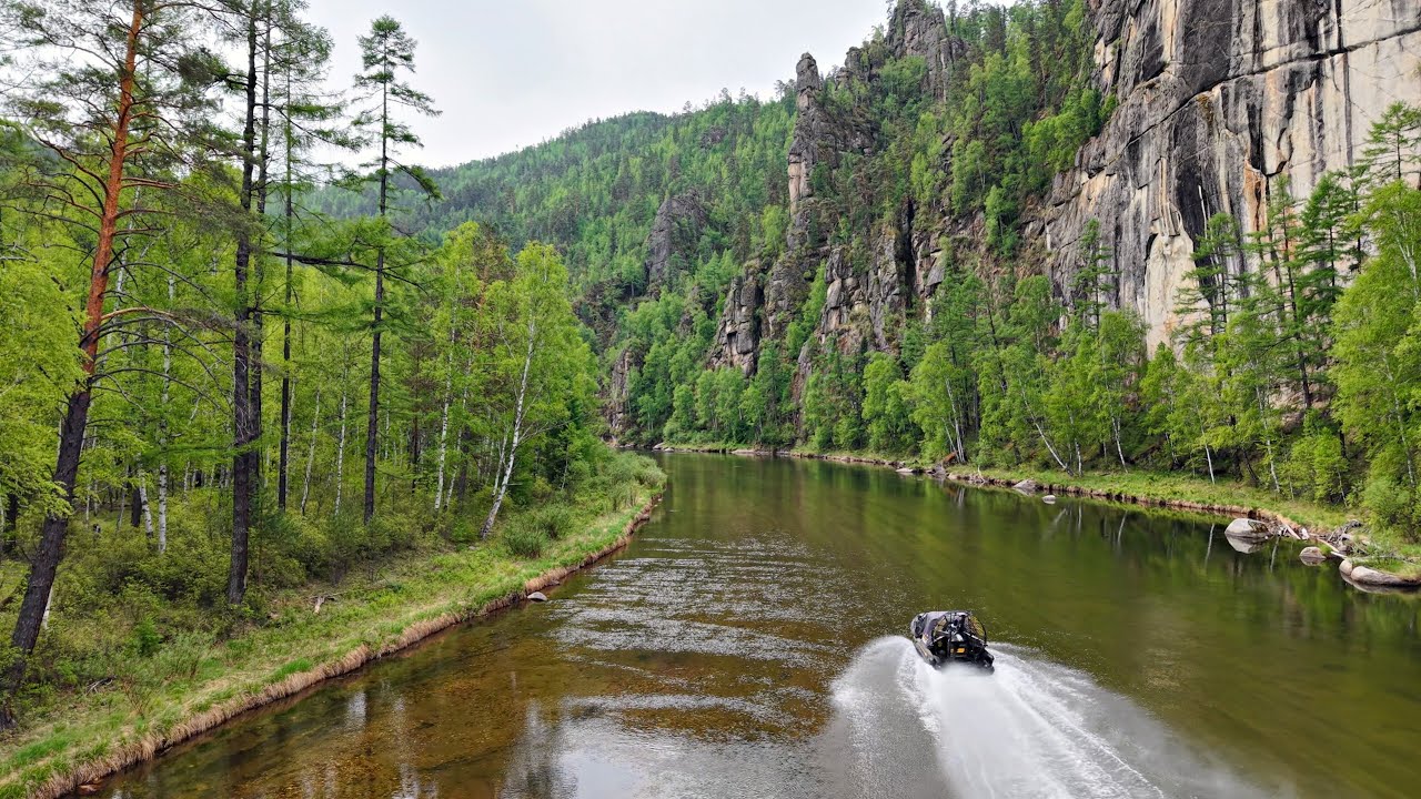 ЗАБРАЛИСЬ ПО СЛЕДАМ МЕДВЕДЯ В САМУЮ ГЛУБИНУ ТАЙГИ ЗА ПРИКЛЮЧЕНИЯМИ И РЫБАЛКОЙ! Рыбалка на аэролодке.