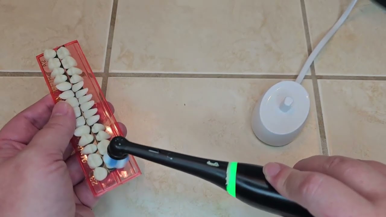 Обзор аккумуляторной электрической зубной щетки Oral B iO Deep Clean