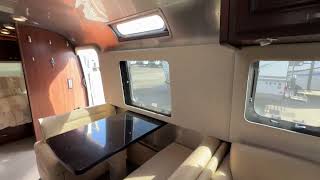 2018 Airstream Rv Classic 33Fb Twin
