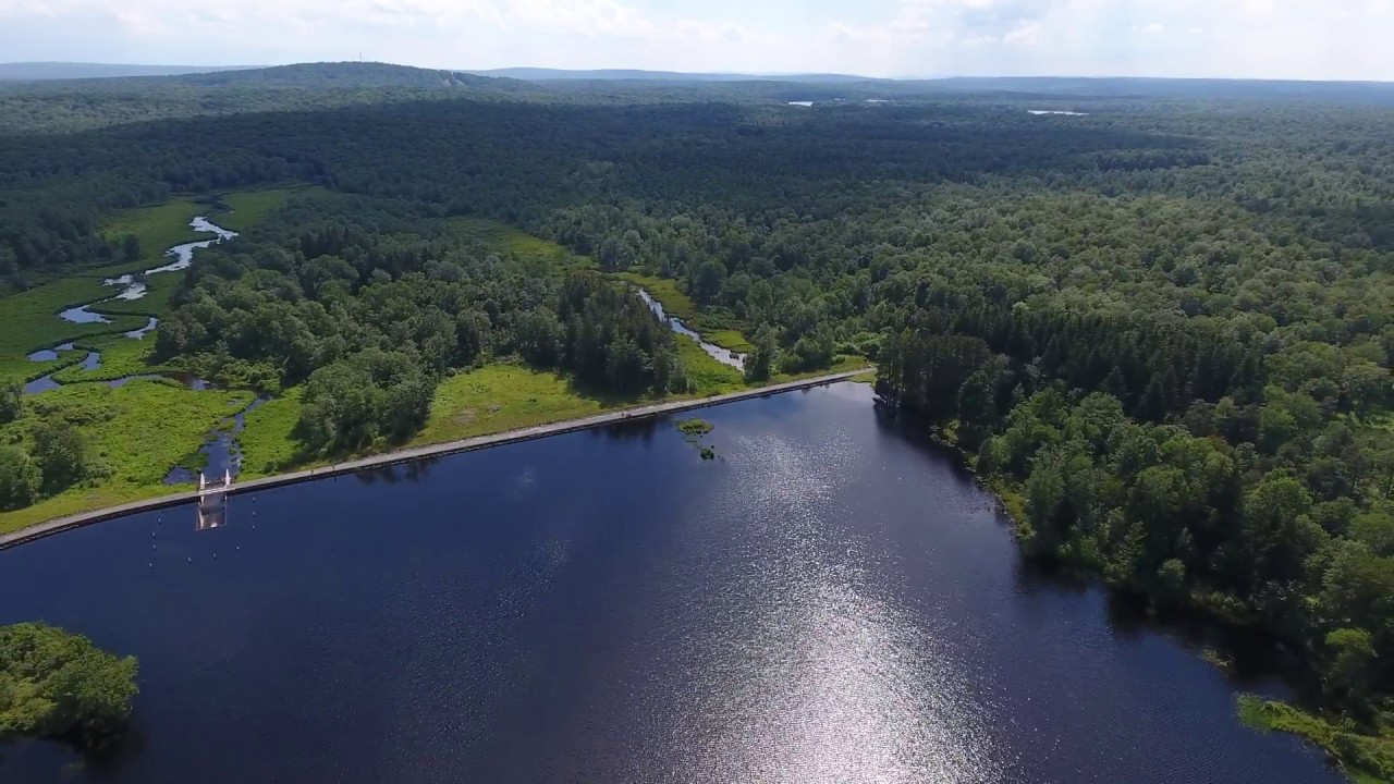 Poconos - Brady's Lake
