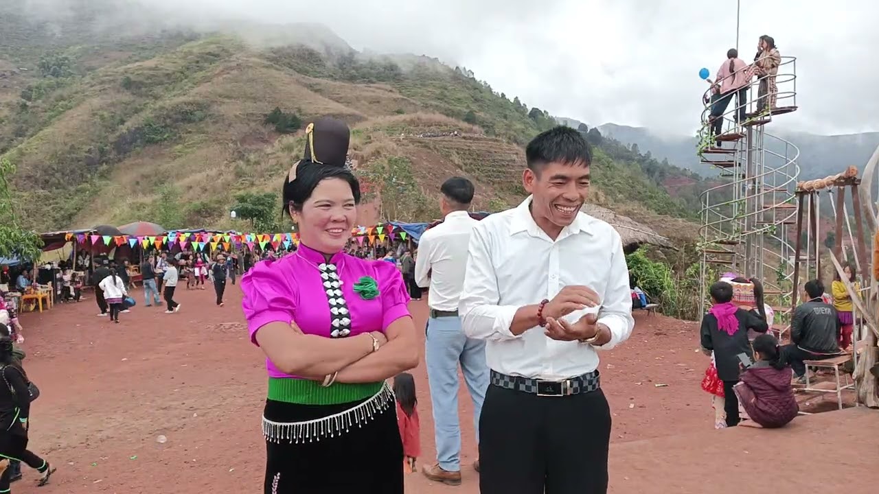 Long mo lai châu và lò hoan sân là anh em ơi 🤩🤩🤩🤩🤩🤩🤩🤩