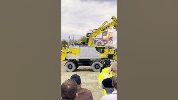 Construction Vehicles Working 🦺 Hydraulic Excavator & Bulldozer, @DiggersForKids at BAUMA