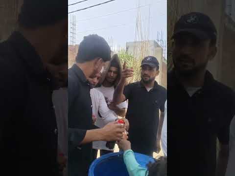 moharram ki 10 tarikh ko yome ashura manate huye coldirink bate huy me anad my ferend#viralvideo