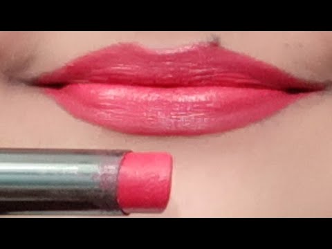 Lakme absolute sculpt matte lipstick review, best HD lipstick in india.