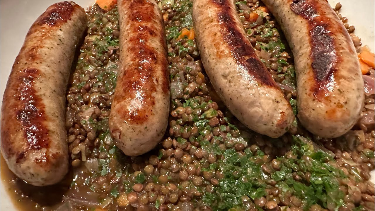 SAUCISSES DE TOULOUSE AUX LENTILLES - TOULOUSE SAUSAGES AND LENTILS [VIDEO 239]