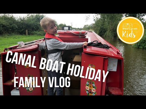 Family Narrowboat Holiday on the Leeds Liverpool Canal