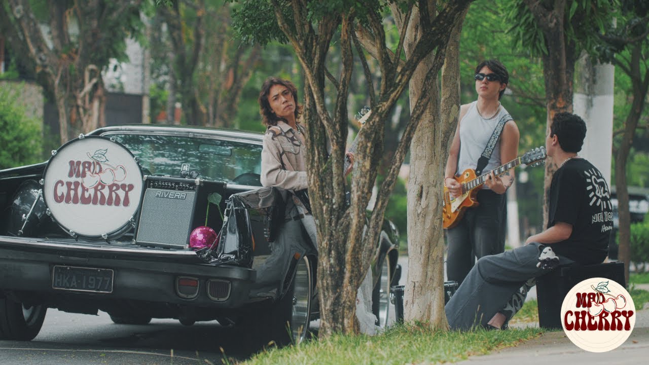 MadCherry - Under Zero (Official Music Video)