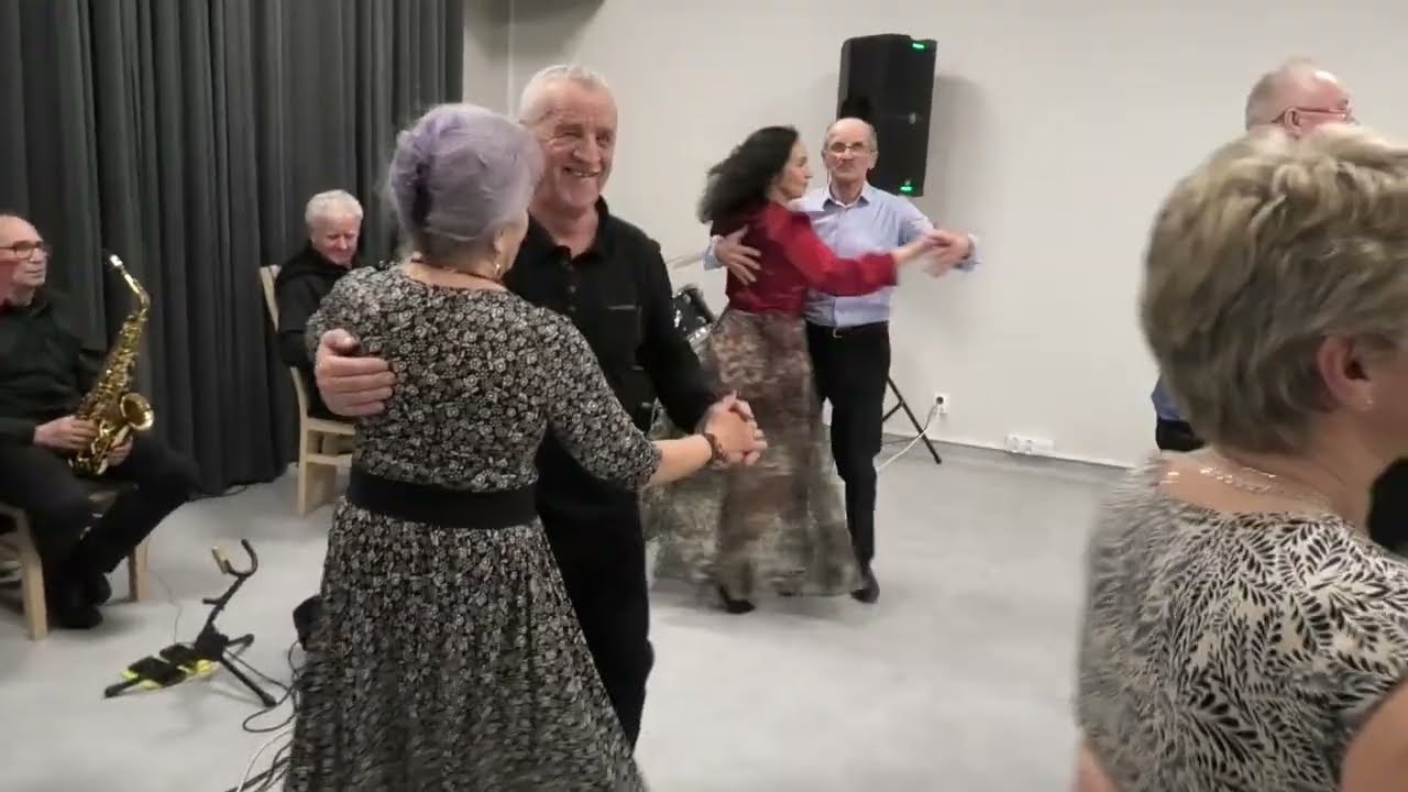 Pięknie zatańczony i zagrany WALC - Kapela Piotra Bińkowskiego - Przytyk 23 01 2026